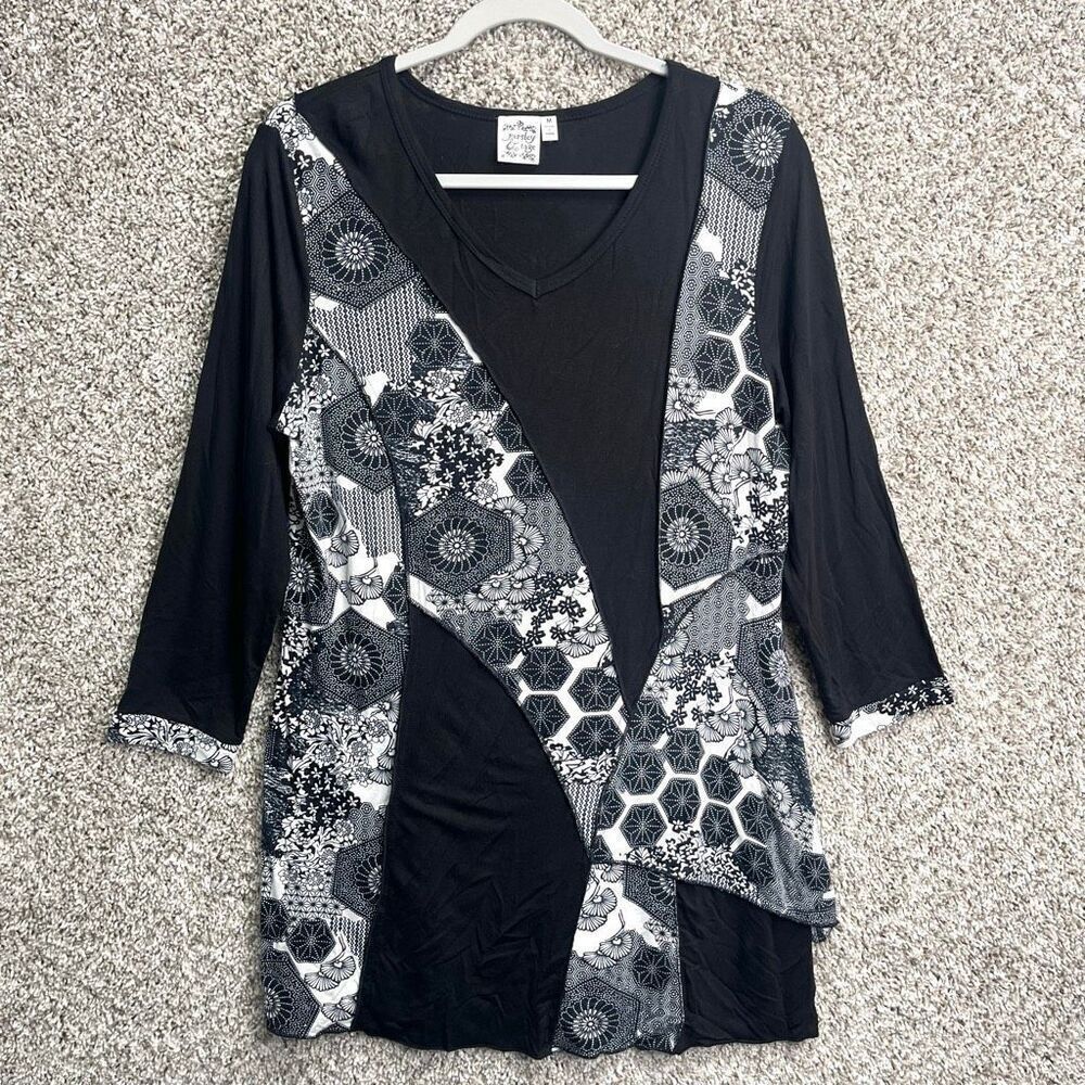 Parsley & Sage Tunic Top Women’s Medium Black and White Patchwork Long Sleeve‎